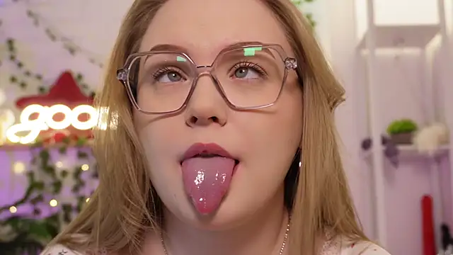 MonicaAsis online show from 3, 2, 2026