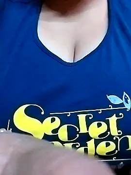 Snapshot of Rinki_Guptaa chatting on 27, 12, 2024 Rinki Guptaa online show from 27, 12, 2024