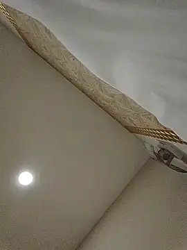 Rowena Vonnie online show from 6, 4, 2026