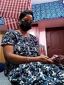 Snapshot of Tamil_sreelekha chatting on 18, 11, 2025 Tamil sreelekha online show from 18, 11, 2025