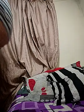 CORALINE GREYM online show from 27, 11, 2025