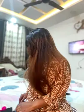 Snapshot of Hotty-Sana chatting on 17, 11, 2025 Hotty-Sana online show from 17, 11, 2025