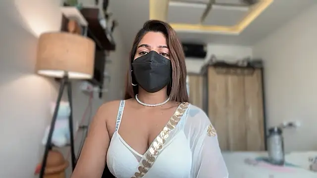 Hotty-Sana online show from 1, 4, 2026