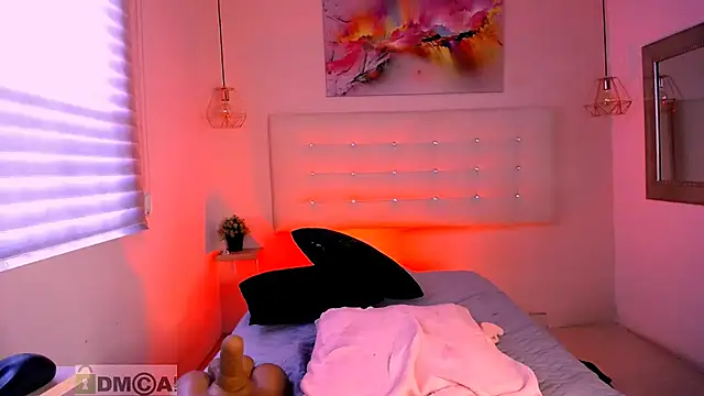 Cristal  adams online show from 28, 1, 2025