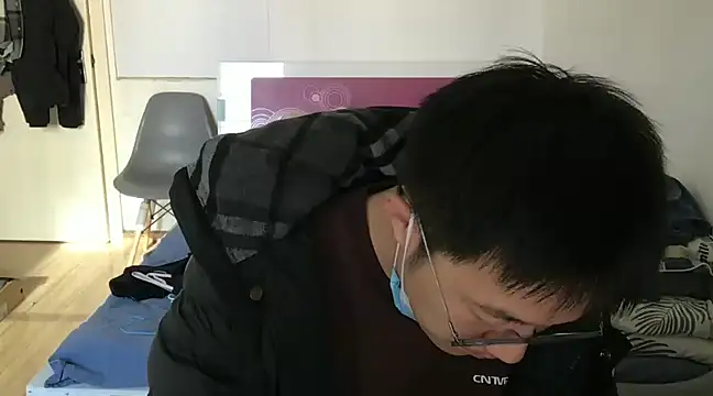 wang930115 online show from 27, 12, 2024