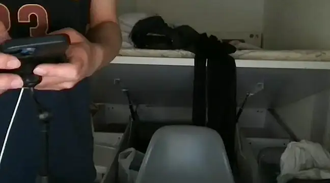 wang930115 online show from 7, 1, 2025