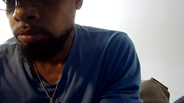 Snapshot of WhiskeyWood_DuhGOD chatting on 11, 2, 2025 WhiskeyWood DuhGOD online show from 11, 2, 2025