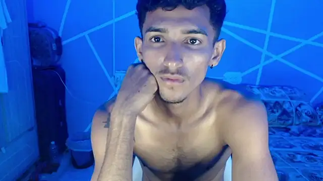 Snapshot of Black_junior chatting on 1, 3, 2025 Black junior online show from 1, 3, 2025