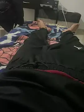 Snapshot of alex-riadh chatting on 15, 1, 2025 alex-riadh online show from 15, 1, 2025