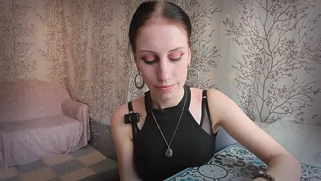 Mary0Lou online show from 12, 7, 2026