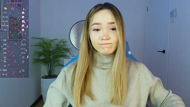 Evia r0se online show from 30, 1, 2025