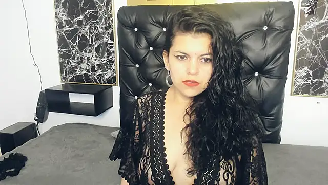 Snapshot of scarlett_w0lf chatting on 21, 1, 2025 scarlett w0lf online show from 21, 1, 2025