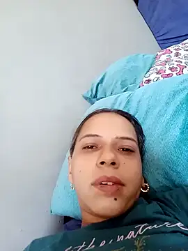 Snapshot of SusanLeroy chatting on 2, 2, 2025 SusanLeroy online show from 2, 2, 2025
