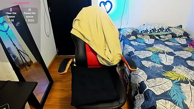 Snapshot of peanut_tangerine chatting on 6, 2, 2025 peanut tangerine online show from 6, 2, 2025