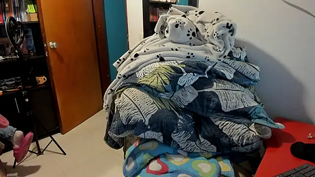 Snapshot of peanut_tangerine chatting on 10, 9, 2025 peanut tangerine online show from 10, 9, 2025