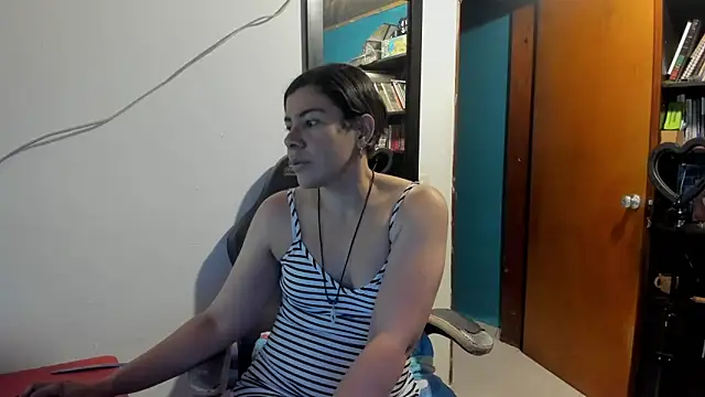 Snapshot of peanut_tangerine chatting on 17, 9, 2025 peanut tangerine online show from 17, 9, 2025