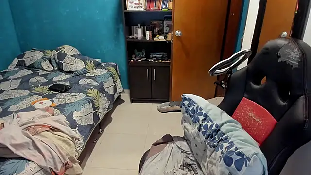 Snapshot of peanut_tangerine chatting on 12, 11, 2025 peanut tangerine online show from 12, 11, 2025