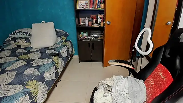 Snapshot of peanut_tangerine chatting on 14, 11, 2025 peanut tangerine online show from 14, 11, 2025