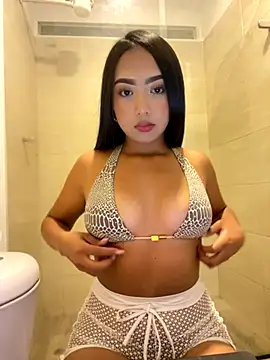 Snapshot of SOPHIACANDY19_ chatting on 11, 10, 2025 SOPHIACANDY19 online show from 11, 10, 2025