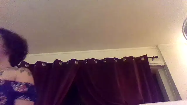 lachulalarubie online show from 10, 3, 2025