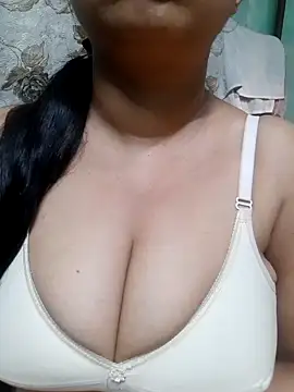 Snapshot of sajida34 chatting on 11, 3, 2025 sajida34 online show from 11, 3, 2025