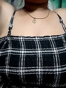 Snapshot of sajida34 chatting on 24, 9, 2025 sajida34 online show from 24, 9, 2025