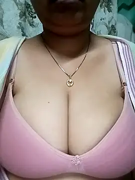 Snapshot of sajida34 chatting on 11, 11, 2025 sajida34 online show from 11, 11, 2025