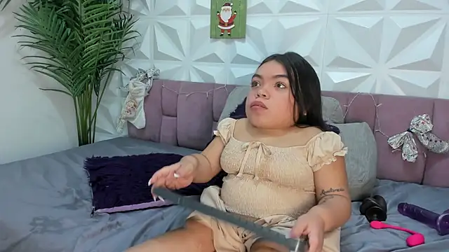 Snapshot of Michelle_Brooks chatting on 21, 12, 2024 Michelle Brooks online show from 21, 12, 2024