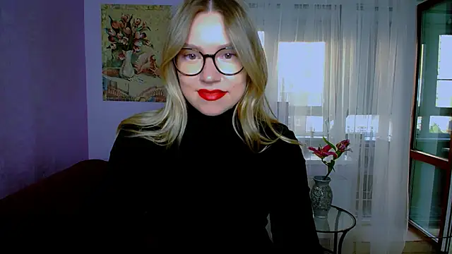 Snapshot of TaylorBre chatting on 23, 9, 2025 TaylorBre online show from 23, 9, 2025