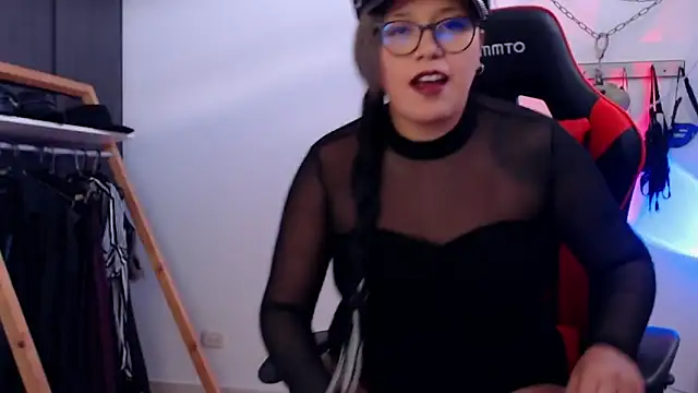 LilithSharon online show from 4, 10, 2025