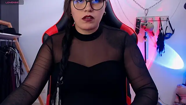 LilithSharon online show from 2, 12, 2025