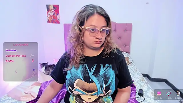 Snapshot of AnnieBigBoobs chatting on 19, 11, 2025 AnnieBigBoobs online show from 19, 11, 2025