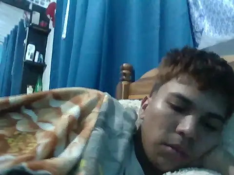 sexyboyandrs online show from 21, 7, 2026