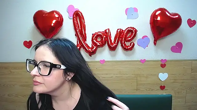 TayaBoret online show from 28, 1, 2025