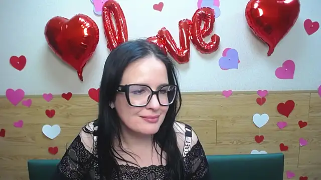 TayaBoret online show from 5, 2, 2025