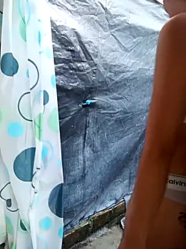 Snapshot of Kenia_Moreno1 chatting on 17, 12, 2025 Kenia Moreno1 online show from 17, 12, 2025