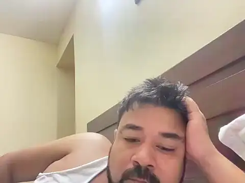 coolboy6566 online show from 17, 12, 2025