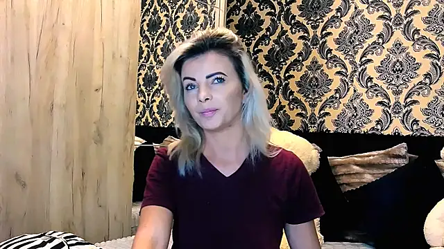 Snapshot of Aly_girl1 chatting on 18, 1, 2025 Aly girl1 online show from 18, 1, 2025