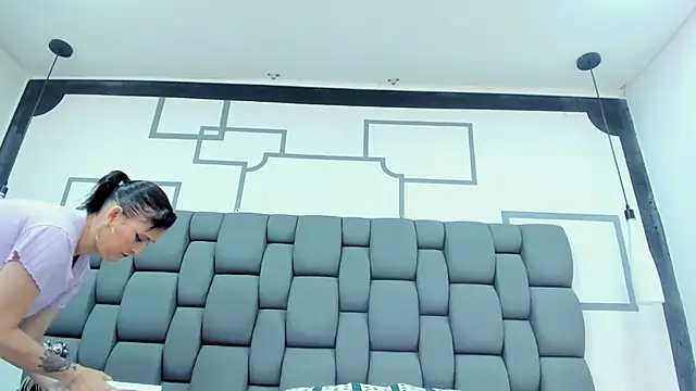 Jade squirtt online show from 11, 1, 2025