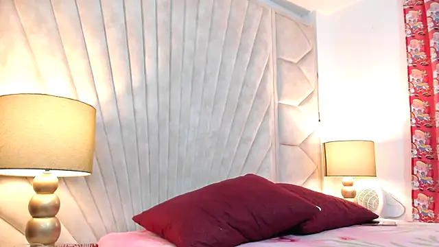 Jade squirtt online show from 18, 11, 2025