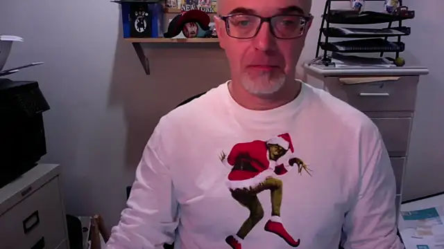 Snapshot of MaxVain chatting on 18, 12, 2025 MaxVain online show from 18, 12, 2025