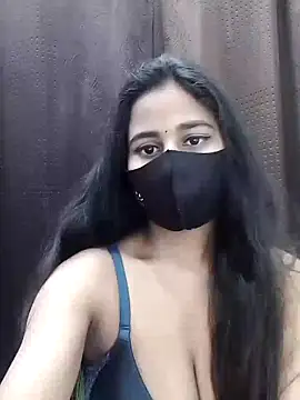 Lalisa sexy online show from 9, 5, 2026