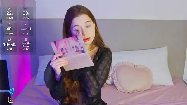 Snapshot of Lisa_Moones chatting on 6, 2, 2025 Lisa Moones online show from 6, 2, 2025