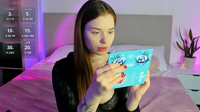 Snapshot of Lisa_Moones chatting on 14, 3, 2025 Lisa Moones online show from 14, 3, 2025