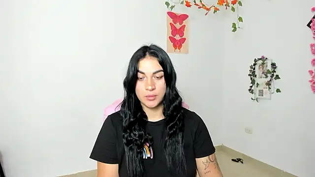 Emic  online show from 8, 1, 2026