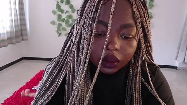  Zooee online show from 8, 9, 2025