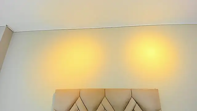 Snapshot of Isis_Osman chatting on 10, 2, 2026 Isis Osman online show from 10, 2, 2026