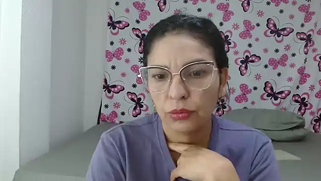 Snapshot of anybellucci43 chatting on 8, 1, 2025 anybellucci43 online show from 8, 1, 2025