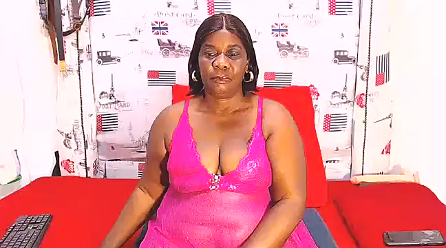 Snapshot of Honeybumsx32 chatting on 11, 3, 2025 Honeybumsx32 online show from 11, 3, 2025