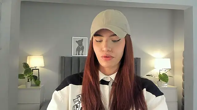 Madie  collins online show from 30, 10, 2025